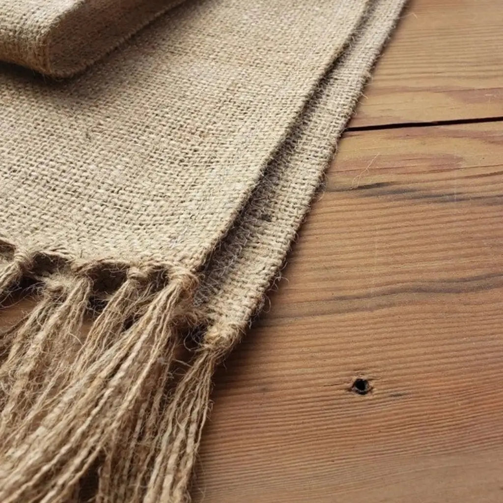 Caminho de Mesa Juta Natural com Borla Decoração Natal e Casamento