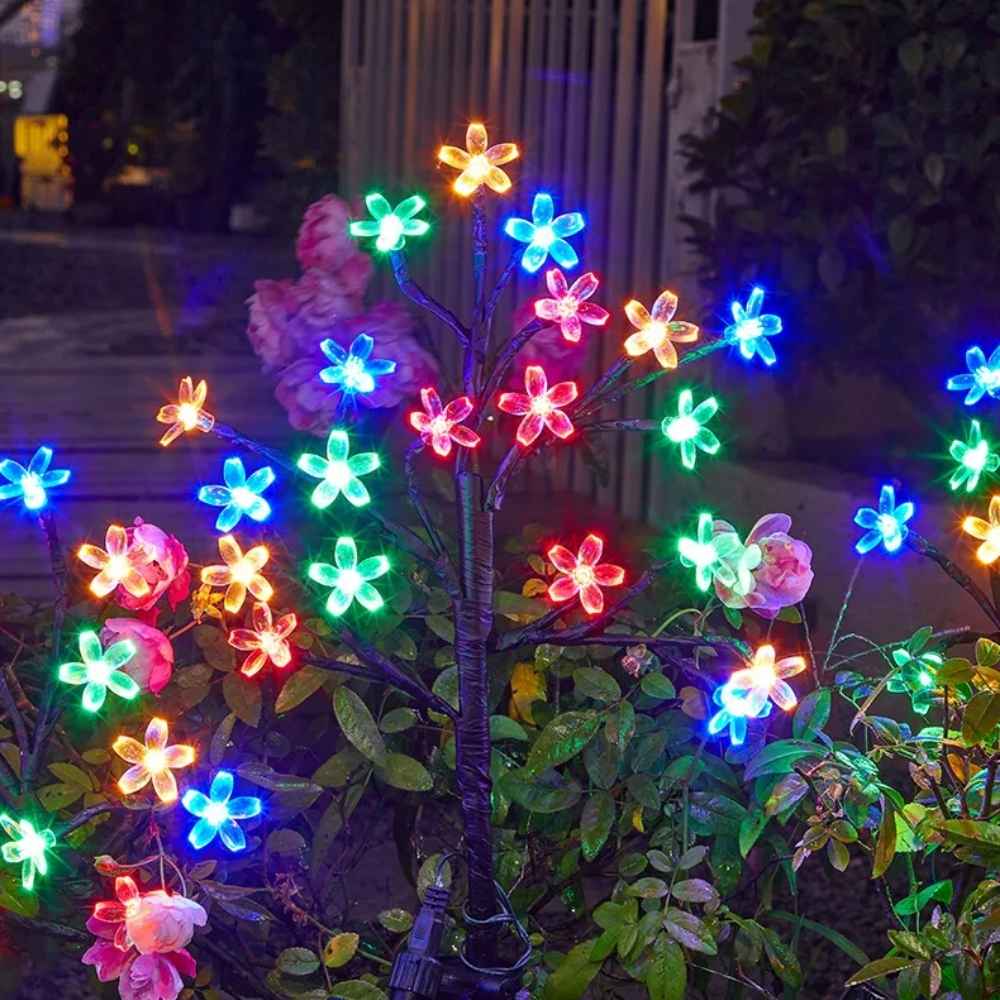 Luminária LED Solar de Galhos - SwanGarden