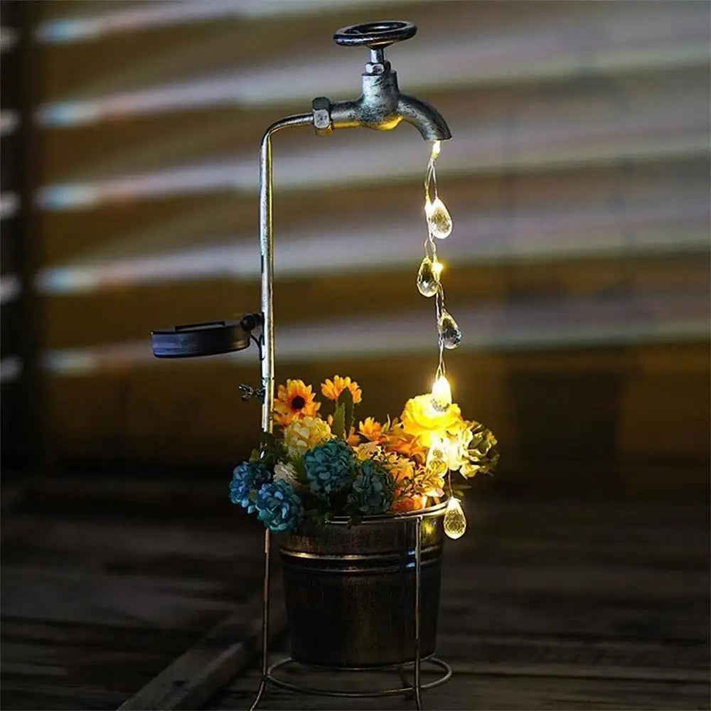 Luminária Led Solar de Torneira e Gotas D'água - Swanlight