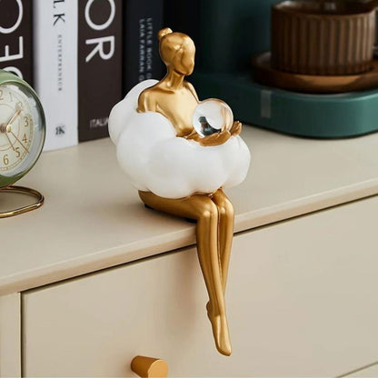 Escultura Contemporânea e Abstrata Boneca Delicada Resina - 0054 Conceito 