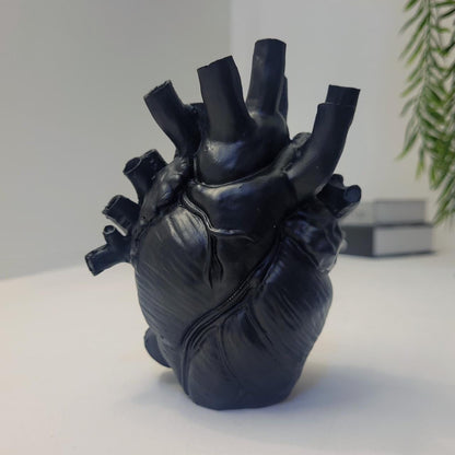 Escultura Coração de Vaso em Resina Vaso - 0001 Conceito 