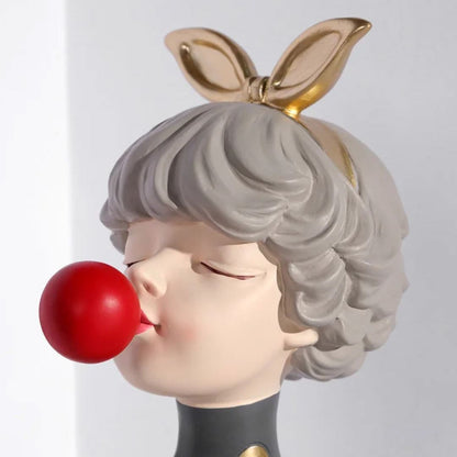 Escultura de Boneca Milly Chiclete Conceito 