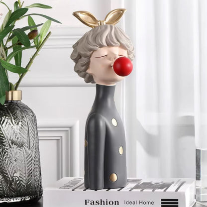 Escultura de Boneca Milly Chiclete Conceito 