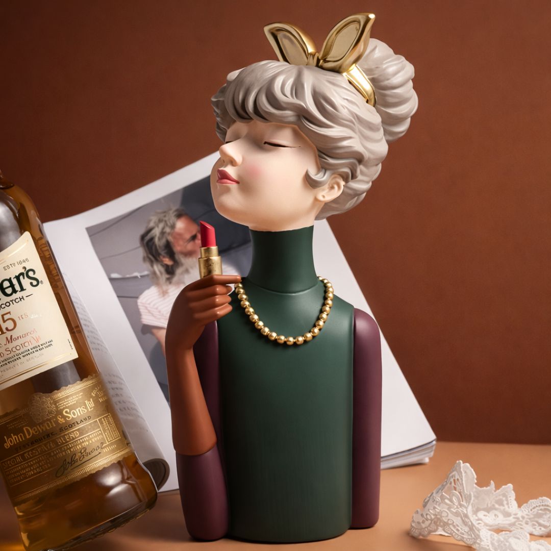 Escultura de Boneca Milly Lips (32x11cm) Resina - 0056 Conceito 