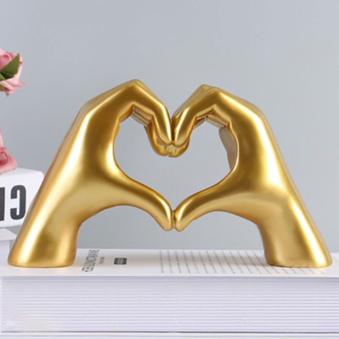 Escultura de Coração - In Love Resina - 0011 Conceito Dourado 
