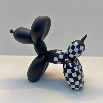 Escultura Doggy Balloon Xadrez Resina - 0016 Conceito 