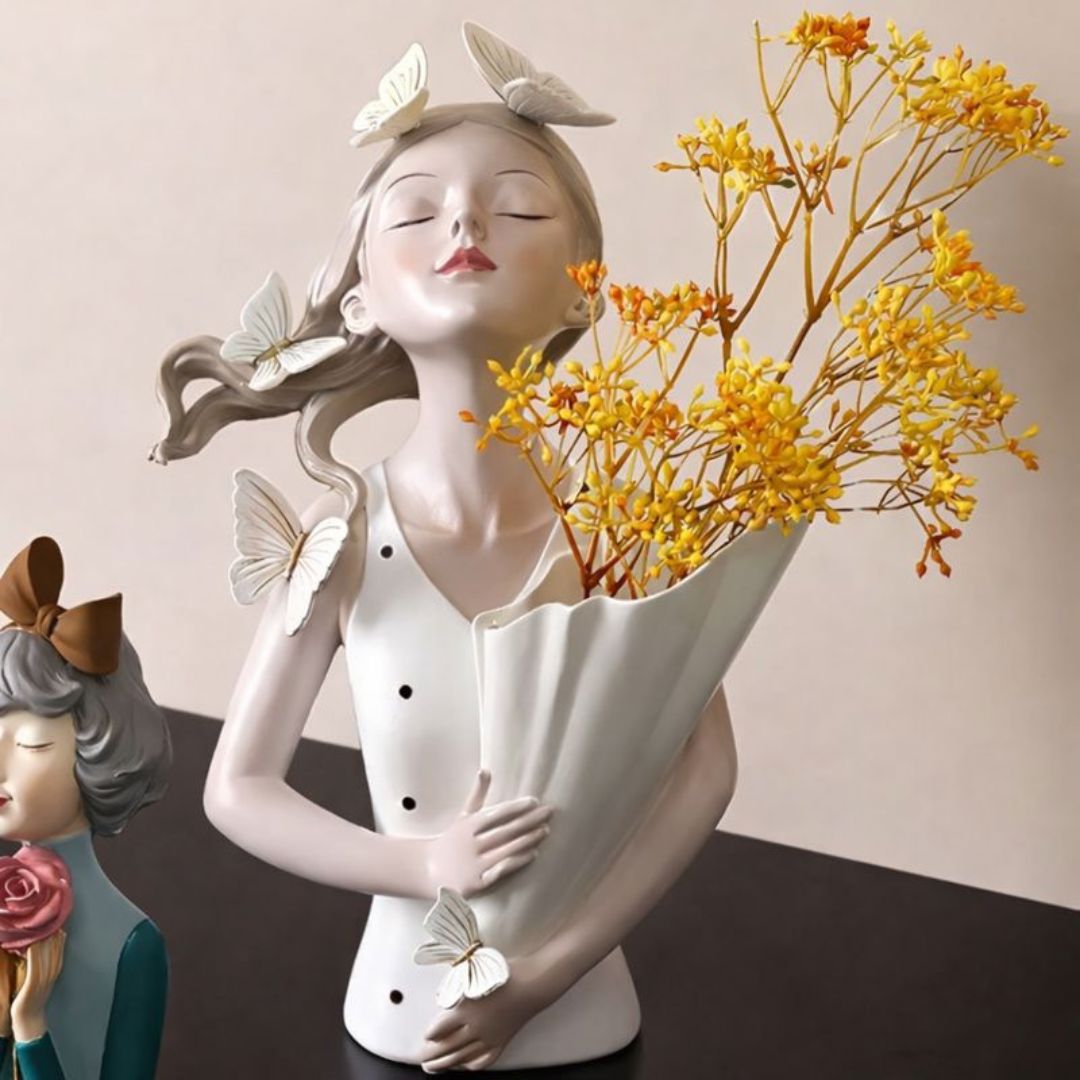 Escultura e Aparador de Flores Bella Butterfly em Poás (Edição Limitada) Resina - 0048 Conceito 