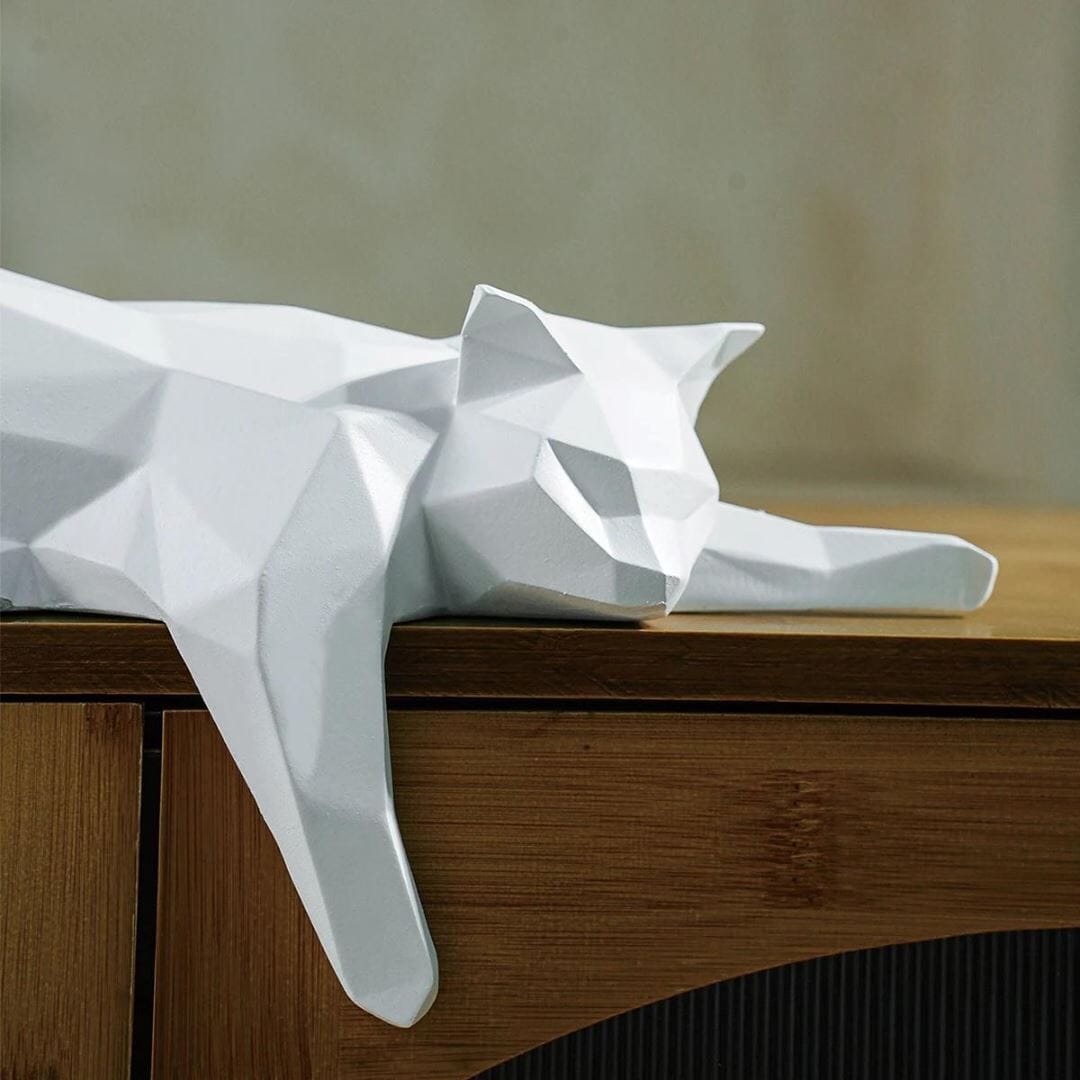 Escultura Geométrica Abstrata Gatinho Deitado Resina - 0082 Conceito 