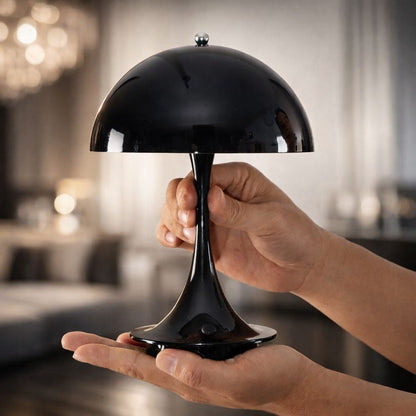 Luminária Abajur de Mesa Vintage Urban Chic Touch em Led - Cores Premium Conceito 