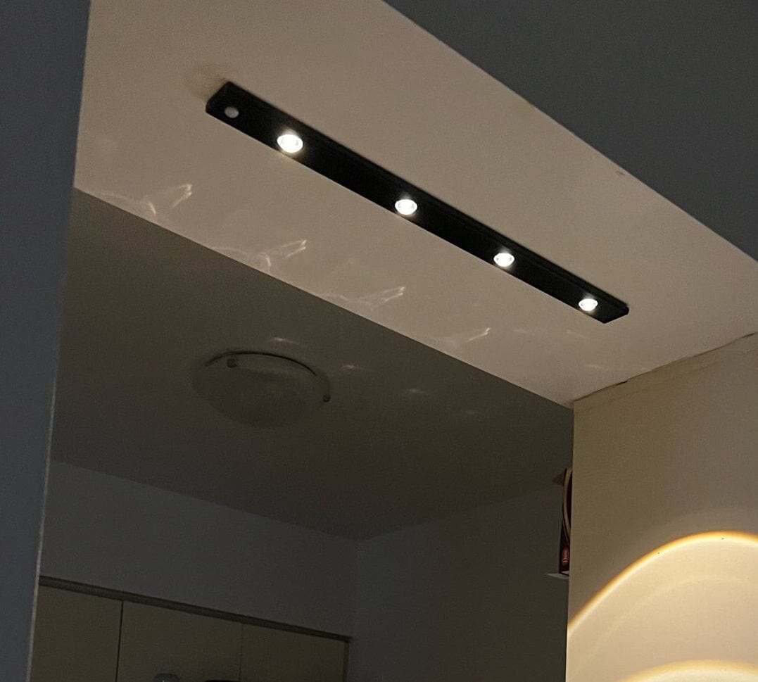 Luminária Sensorial Led Light Ultra Fino luzes projeto-150 Preto 55cm (04 lâmpadas) 
